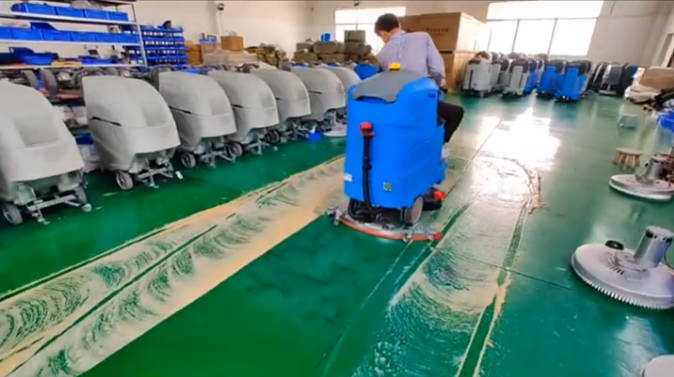 辽宁2023年还在用人工的物业保洁不妨试试洗地机吧